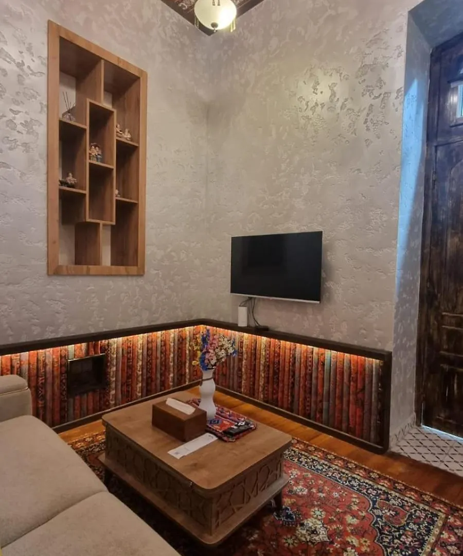 באקו Apartments History 1870